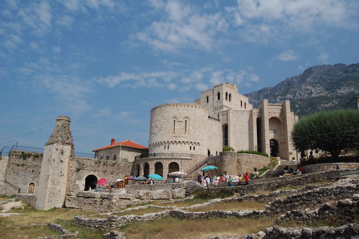 アルバニア　クルヤ城壁